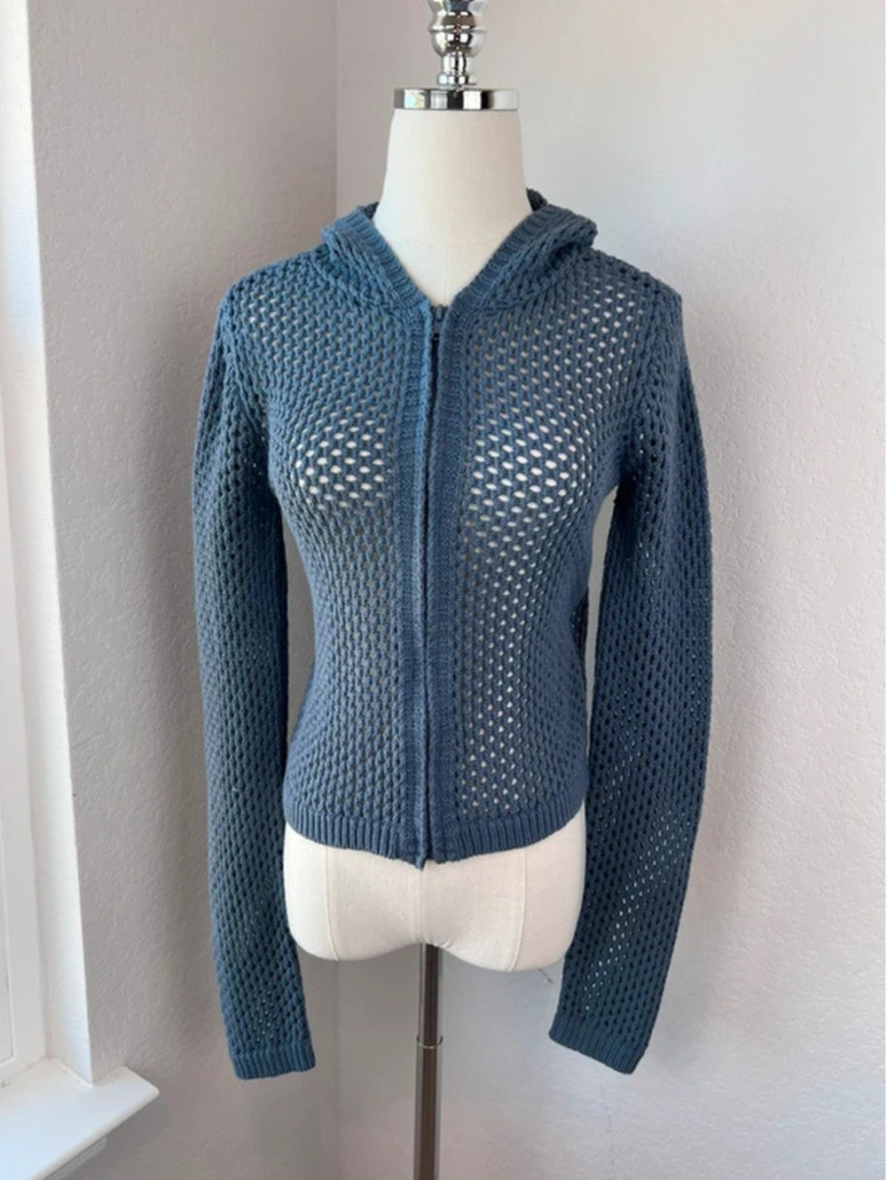 RSQ crochet zip up hoodie jacket gray small grunge